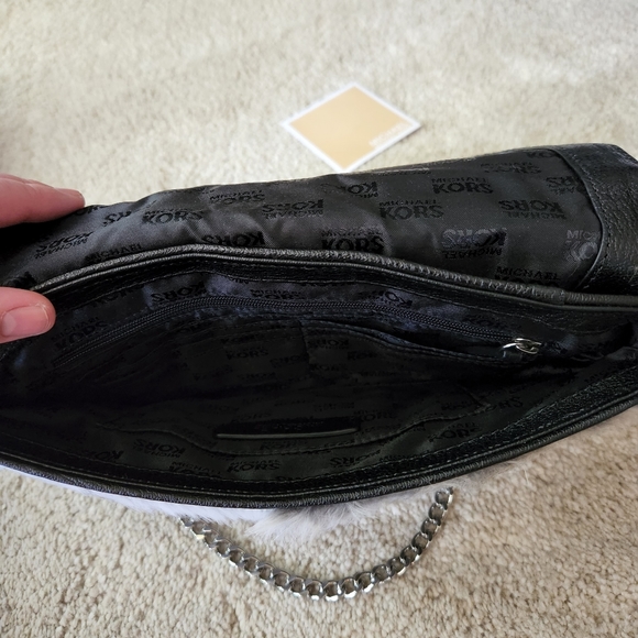 Micheal Kors Sloan Fur Bag - Picture 7 of 11